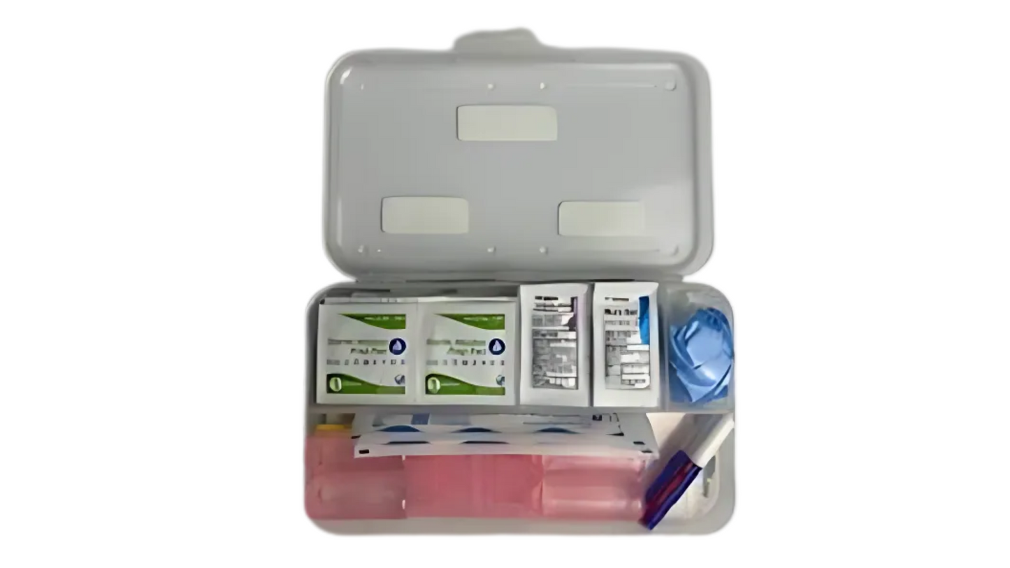 THE EVERYDAY KIT - BANDAGE BUDDY