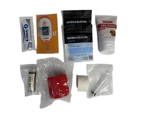 THE FOUR-LEGGED FIRST RESPONDER BAG