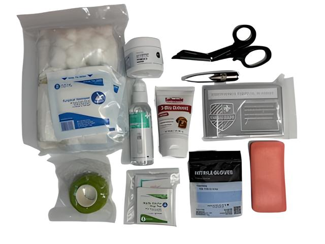 DOGGY DAY FIRST AID KIT